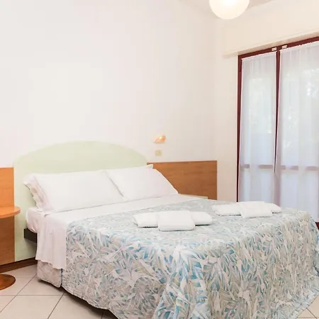 Parini Hotel
